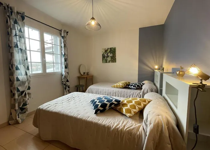 Jauregia Dom wakacyjny *